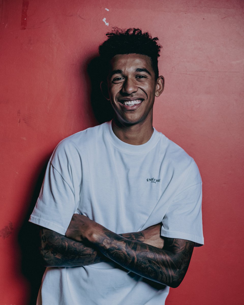 tsghoffenheim's tweet photo. ⚡ Baller ⚡

@eastmamba ❌ SPIELFELD 

#TSG https://t.co/4tx1KWr6zK