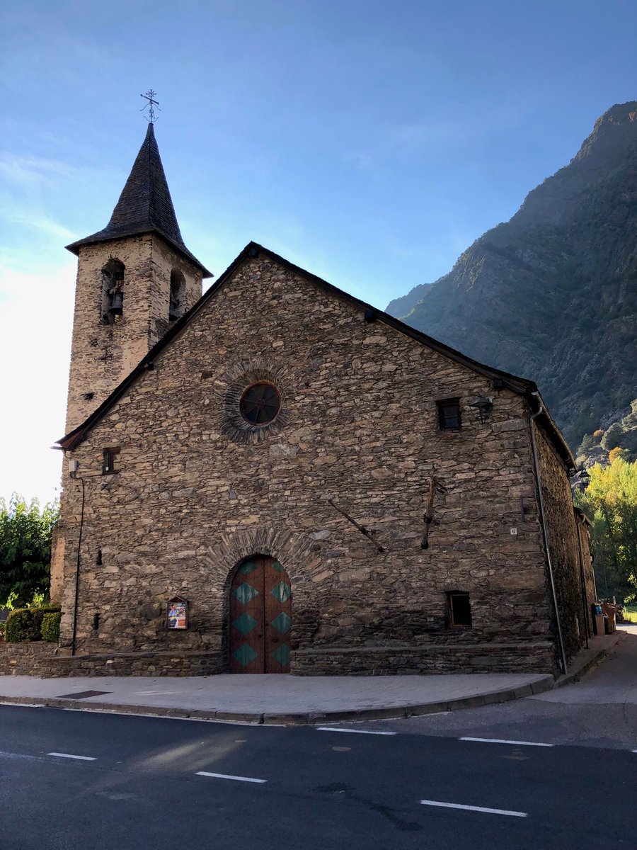 localret's tweet photo. En aquests darrers dies #Localret ha dut a terme reunions de treball amb els ajuntaments de @AjTalarn, #Tírvia, #Farrera, #Alins, #Ponts, #ArtesadeSegre, #Oliola, #Foradada i @AjCubells per acompanyar a la @DiputacioLleida en el desplegament d’una xarxa pública d’alta capacitat. https://t.co/b0KajXzQW0