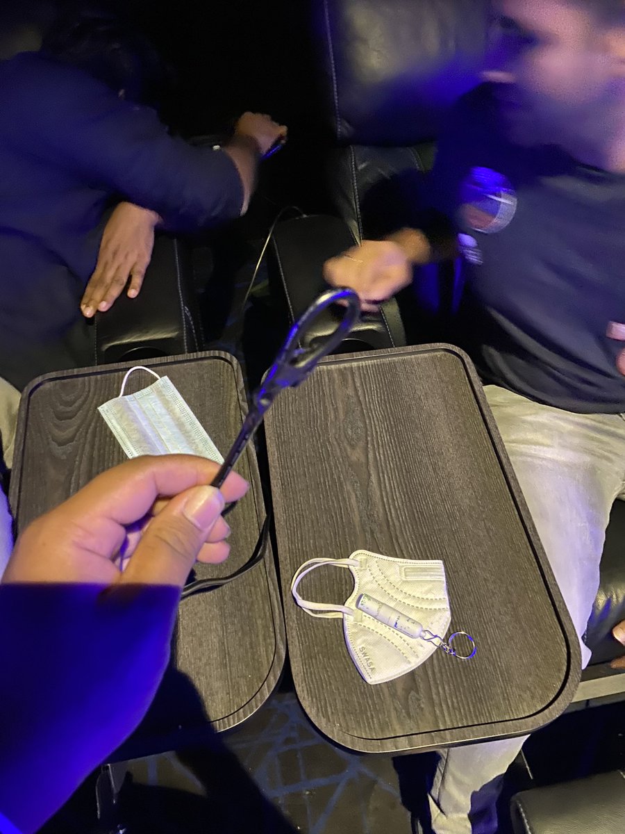 sandeep_cse's tweet image. Booked platinum seats in @AMBcinemas @AsianCinemas_ @hyderabad… no one responded when we complain about this … worst to the core service……. ! #ambcinemas #MaheshBabu @urstrulyMahesh