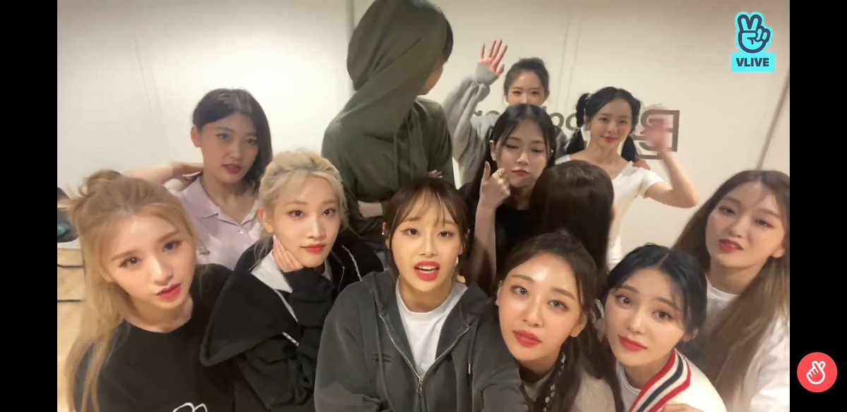 Chuuluv4ever's tweet photo. #MAMAVOTE  
#LOONA https://t.co/9IFLmEgNJ6
