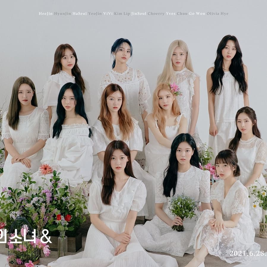 Chuuluv4ever's tweet photo. #MAMAVOTE  
#LOONA https://t.co/9IFLmEgNJ6