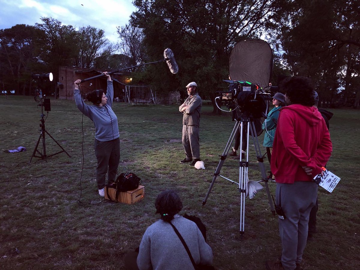 martinturnes's tweet photo. 🎥#DiariodeRodaje
🎬 Jornada 303
🔥 @ElHachaFilm con @romerodh @ale_rath @puentefilms y gran equipo!!!
#cineargentino #cine #direcciondefotografia #dop #irfilm #cineir #infrared #infrarojo #BMPocket4K #LeicaR https://t.co/0jPspzx6kY