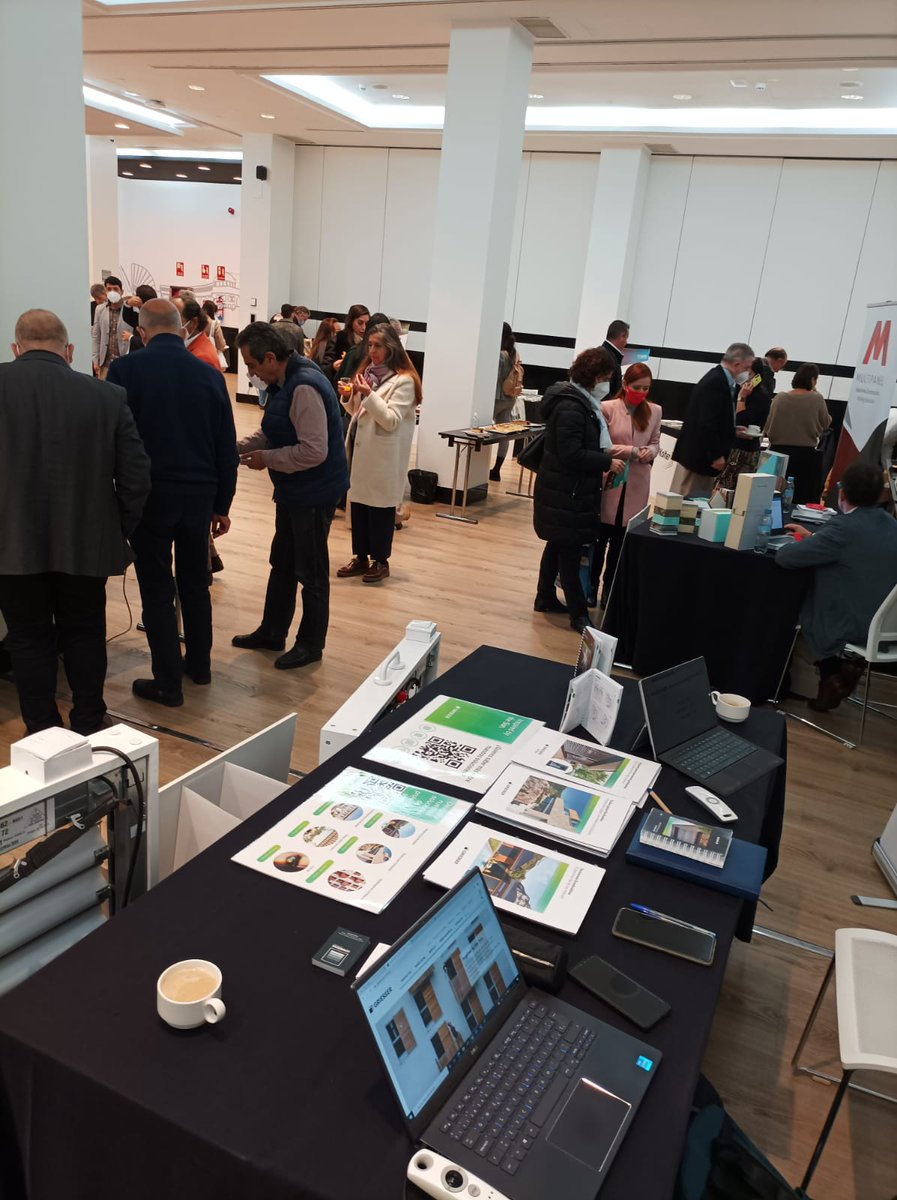 GriesserIB's tweet photo. Gran afluencia de público en el encuentro profesional de hoy organizado por @infoconstru y @dparquitectura. En el que estamos representados por nuestro partner #SombrahControlSolar.
La #innovación es un punto clave para poder seguir avanzando.💪
#Griesser #InspiredByTheSun https://t.co/WtYgAzC4Nh