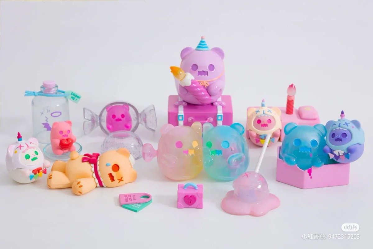 シンウー　フィギュア　アソートセット 🆙公式写真共有🆙 F.UN🦄 #Shinwoo #シンウー の公式SNSから拾いた