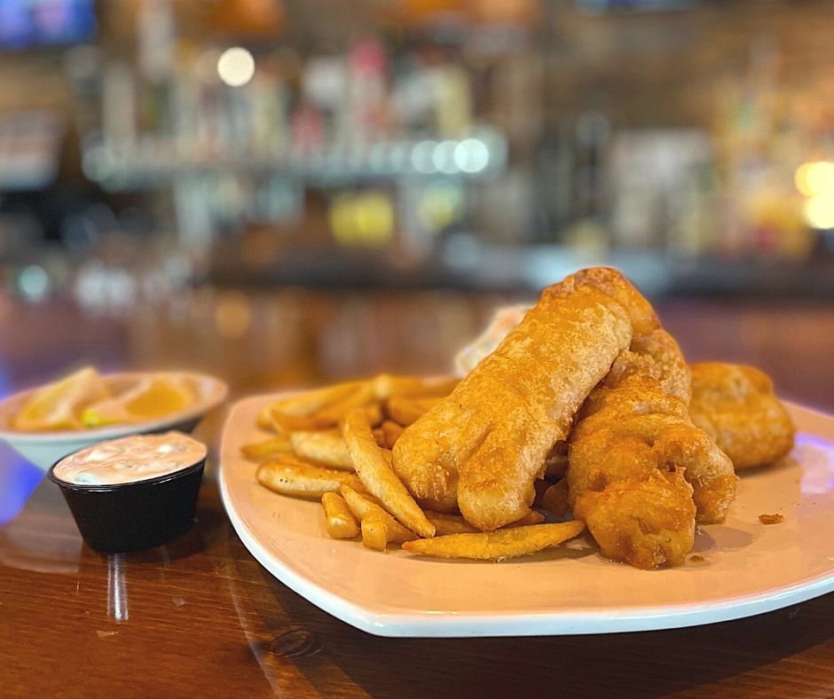CTownBucks's tweet photo. Bell's Fish and Chips🍺🐟

3 Pieces of Bell's Two-Hearted Beer Battered Fried Cod. 
Served with Tartar Sauce &amp; Fries. 

Fried to a perfect golden brown.

One bite &amp; you'll be hooked! 🎣 

We're open every day.

Menu ➡ https://t.co/sm6YAw7cFt

On Tap ➡ https://t.co/MbcwC2mbJc https://t.co/ZWFh4Ob7nc