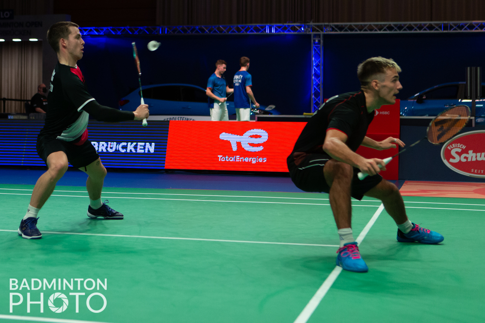 HYLO German Open Update💻 @BenLane012 & @SeanVendy dispatched Muhammad Fikri & Bagas Maulana 21-14 21-15 to move into the quarter finals💪 @callum_hem & @STEVEN_STLLWOOD pushed the world number seven pair of Alfian/Ardianto all the way losing 21-16 21-19 in a great effort🔥