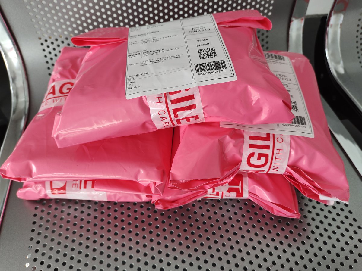 cococheezy's tweet photo. #cococheezyupdate

dropped some parcel. https://t.co/tQ0nKvaKs0