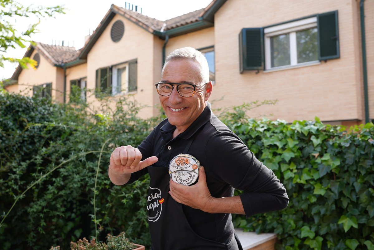 Disfrutando de la gastronomía asturiana. La suma de la obsesión por innovar y la afición por el mundo conservero, nos da como resultado este productazo, Lomos de Sardinas a la Brasa de @gueyu_mar_
#buenalimentacion #ConservasGueyumar #sardinasalabrasa <a href="/Goyo_Gonzalez10/">Goyo González</a>