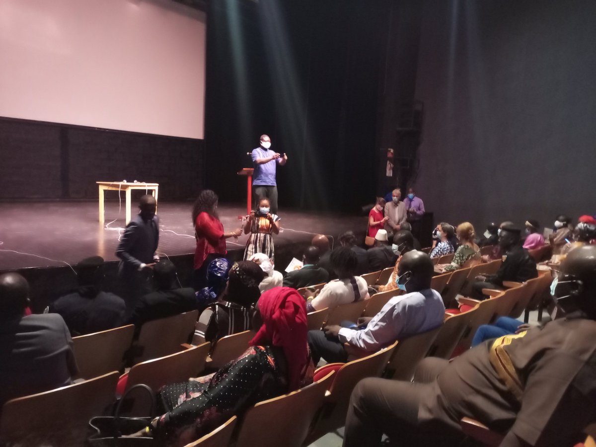 BOOKCONEKT's tweet photo. Lancement hier de la 5ème édition de la Foire Internationale du #livre de #jeunesse de Conakry au CCFG, en présence du Ministre de l'éducation pré-universitaire et de l'alphabétisation, de La Gouverneur de Conakry, L' @AmbaFrGuinee, le représentant Résident du @PNUDGuinee... https://t.co/kYDBddIgjL