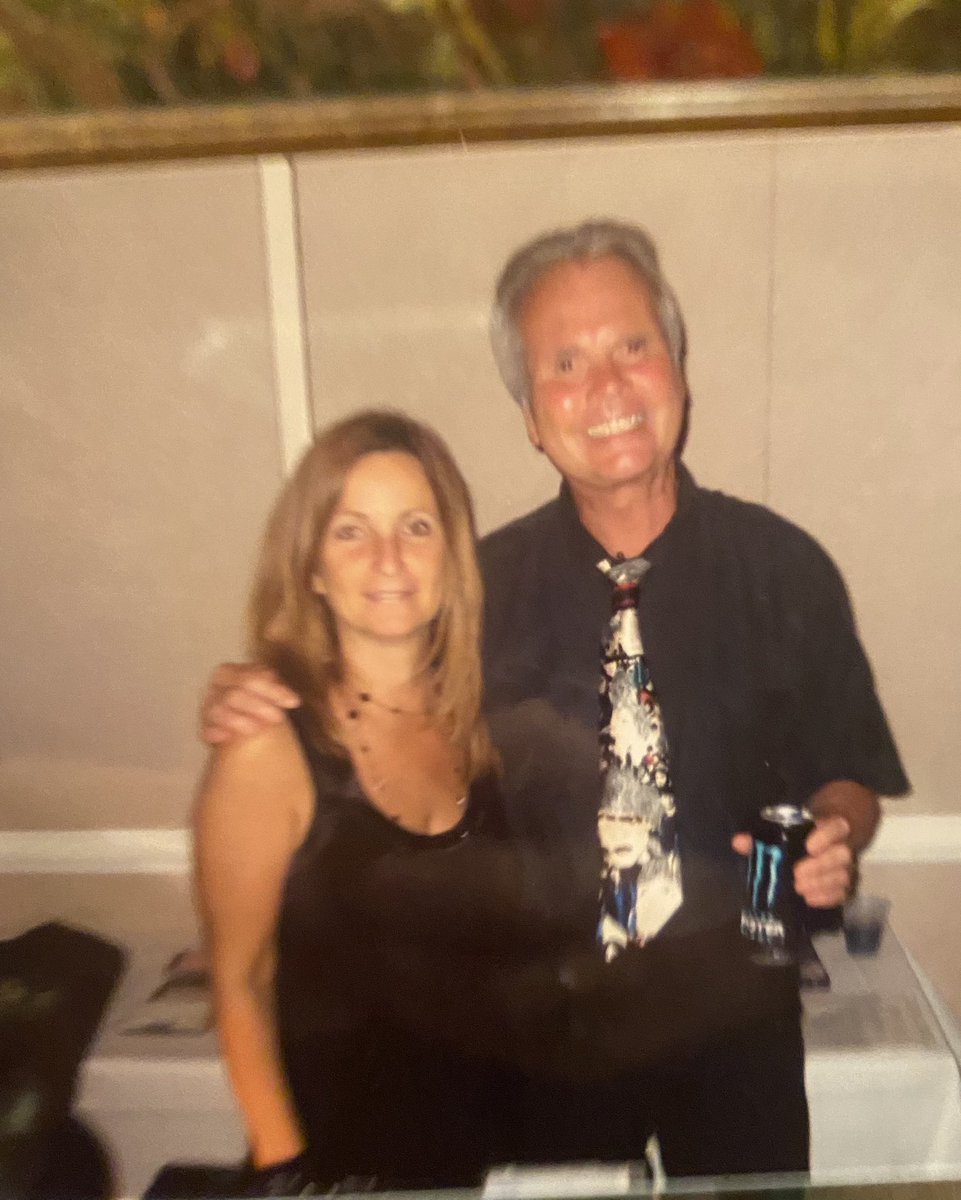 FazioSally's tweet photo. Mr. Shaw…the man, the myth, the Sandburg legend. I know heaven is enjoying your sense of humor, your music, your dancing, your love of teaching and especially your yardstick 📏 It was an honor to work with you. I will love and miss you always my friend 🙏🏼💔 https://t.co/WOK0ZHxu8m