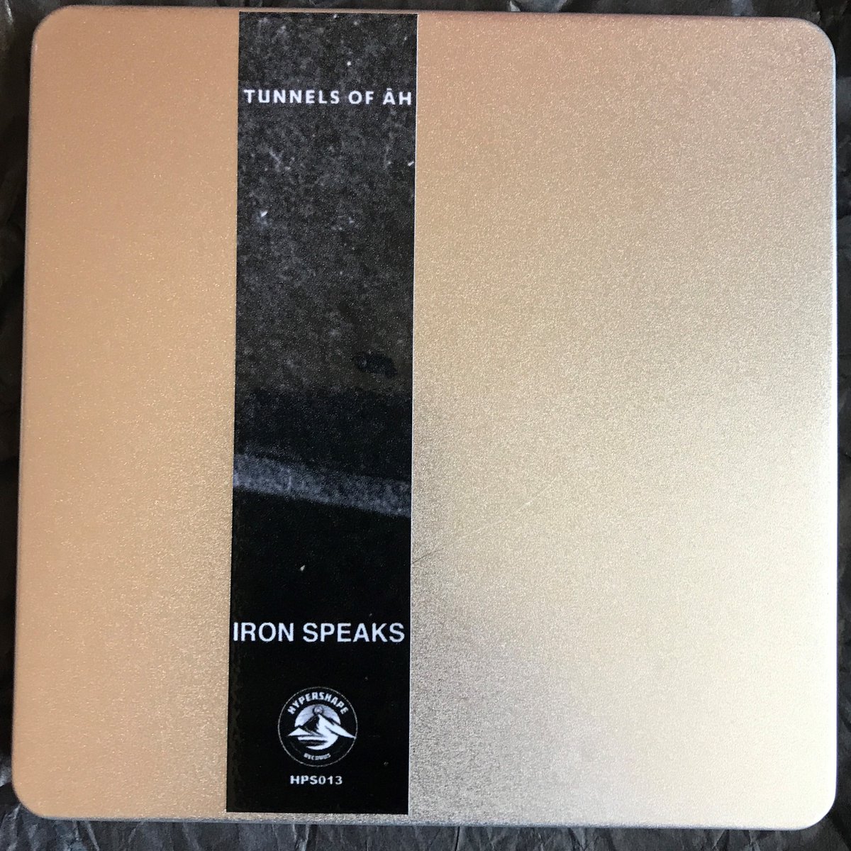 compulsion_hq's tweet photo. Current listening: Iron Speaks the “lost” album from Tunnels of AH - latest project of Stephen Burroughs formerly of noise rock outfit Head of David. Low end scrapes and drones. On @hypershaperecords 

https://t.co/yjBkZQ5DWh

#industrialexperimental #tunnelsofah #hypershape https://t.co/HVCGpM7rhv