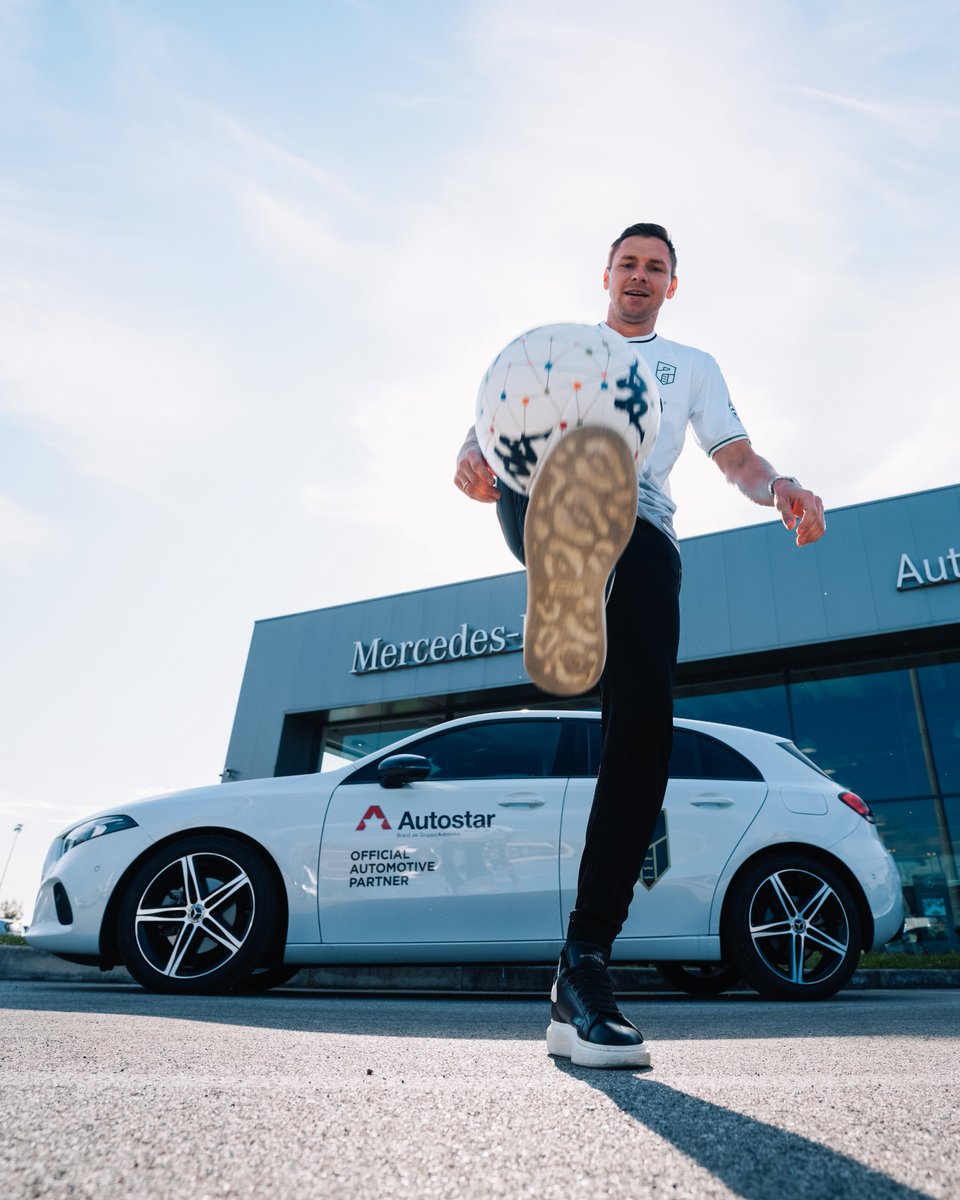 PordenoneCalcio's tweet photo. 📸 SHOOTING
Visita alle concessionarie partner Autostar per il #PordenoneCalcio 🖤💚
🚗 "Automotive partner" neroverde, #Autotorino con #Autostar accompagna il Club in tutti gli impegni della stagione 2021/2022 di #SerieBKT ⚽️
#ForzaRamarri #ForzaPordenone #PordenoneNET https://t.co/9t0NXdnNTH