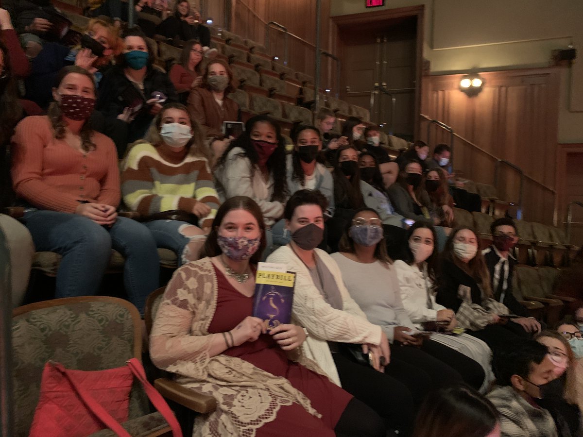 STAC_edu's tweet photo. #TBT to the STACtivities “Explore Next Door” trip to Broadway! STAC students enjoyed a fun night out in New York to see ALADDIN, a Broadway musical hit and “discovered a whole new world.”
#STAC #STACSpartans #STACtivities #StudentTrips #StudentActivities #Broadway #Aladdin https://t.co/I4JfaISDGD