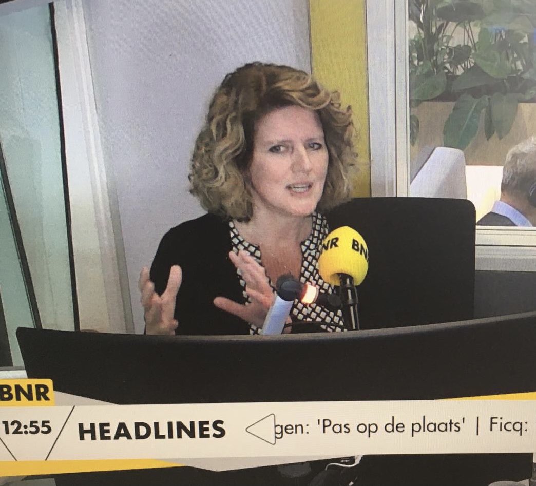 “Bankensector mag #trots zijn op rol in #coronapandemie, in strijd tegen #witwassen en bij #verduurzaming ,” zegt <a href="/medyvanderlaan/">medyvanderlaan</a> bij ⁦<a href="/BNRzaken/">BNR Zakendoen</a>⁩