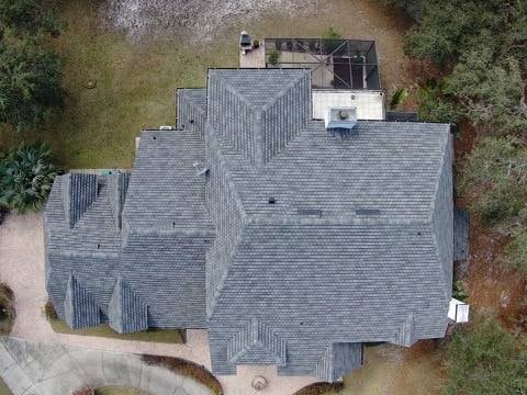 CRSLLC01's tweet photo. Check out this beautiful roof system our Orlando, FL #CertifiedTeam recently installed!🤩 This is GAF"s Slateline™ shingles, featuring bold shadow lines and tapered cut-outs to create the appearance of slate at only a fraction of the cost of traditional slate.
#mygafroof https://t.co/Z9CgIUackL