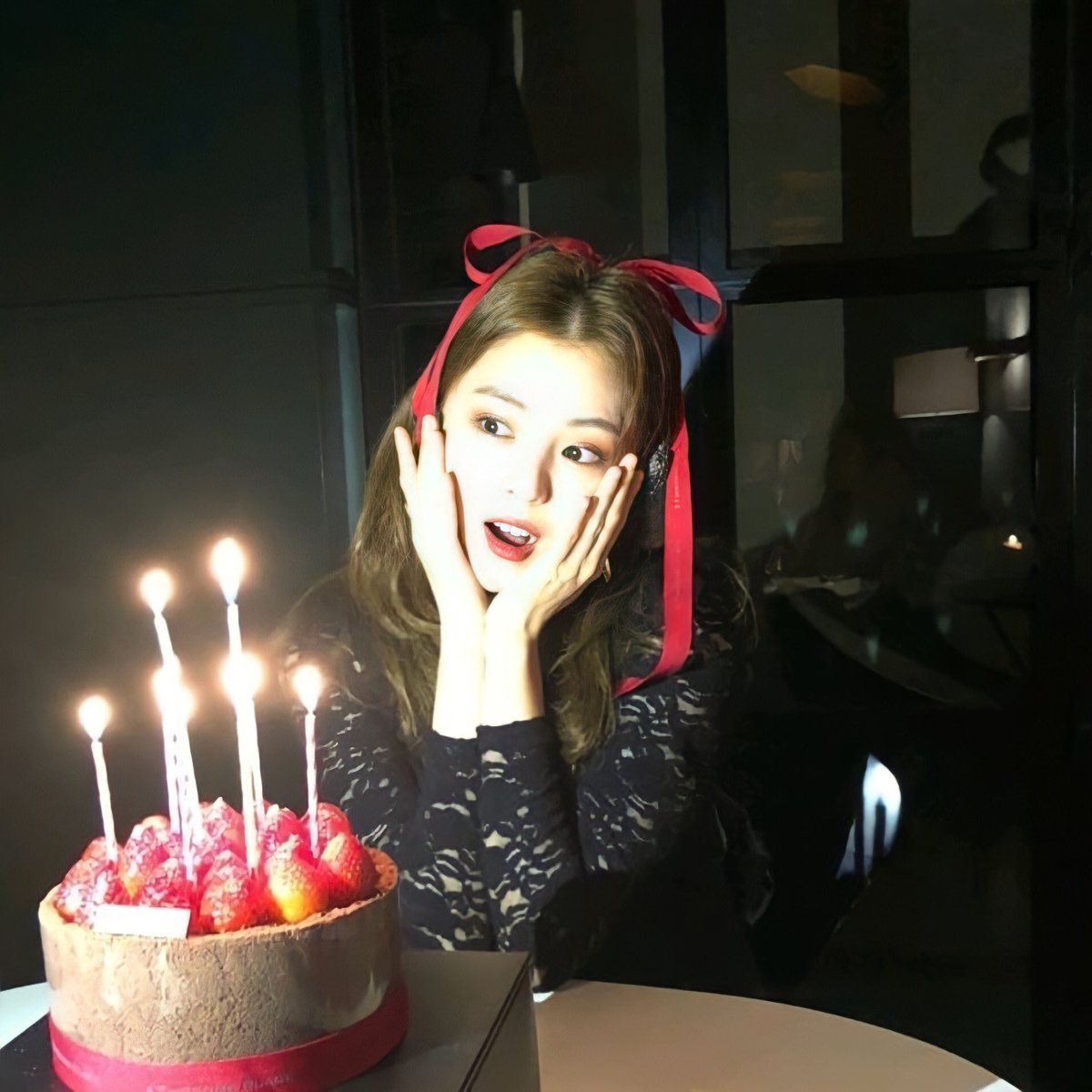 xeesoxee_love2's tweet photo. 헤헤 과제도 내팽겨치고 소히 생카 디자인하는 삶… 하하… https://t.co/GjEaIDZjeB