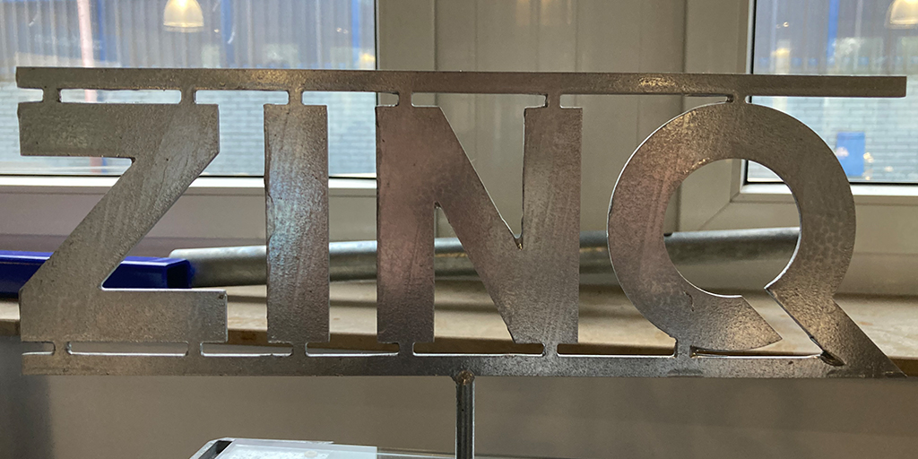 VDI_ZRE's tweet photo. Der Industrie-Club #Ressourceneffizienz tagte heute bei der ZINQ GmbH &amp; Co. KG. Im Mittelpunkt standen ein Blick auf die Dünnschichtverzinkung sowie ein Vortrag zu „Zirkularität als #Geschäftsmodell“. 
Vielen Dank für die interessanten Einblicke und den spannenden Austausch!
#KMU https://t.co/z93TJOMLz3