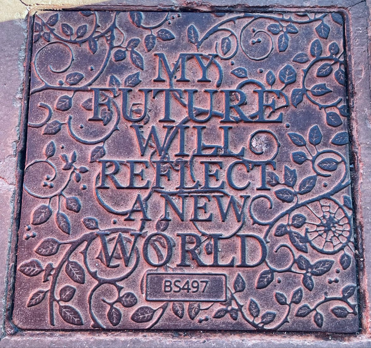 DocOvergate's tweet photo. Liverpool 2021 Hospice UK conference:”a new world”.
And next door at the Albert Dock 😍. #overgatehospice #hospiceuk https://t.co/NCha61o2EP