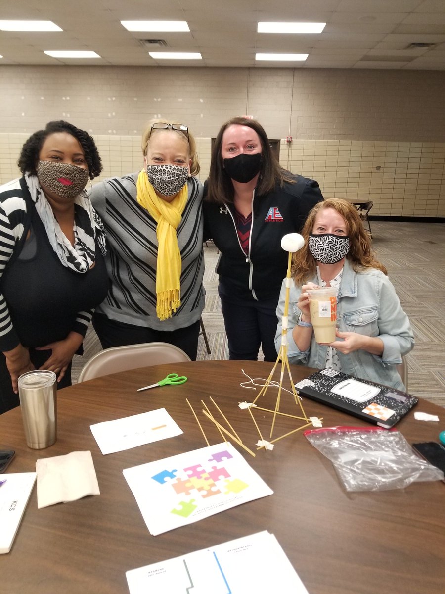 When they completed their tower 60 seconds early we thought they were doomed. Turns out this group knew exactly what they were doing.  Congratulations to <a href="/AustinEastHS/">Austin-East HS</a> on winning the AVID marshmellow challenge!!!  Excellent collaboration!