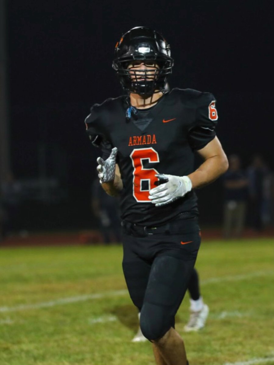 MacombCoaches's tweet photo. Congratulations Cole Mahaffy @ColeMahaffy 1st Team All County Tier 3 Linebacker. https://t.co/KJRfYW5RIh