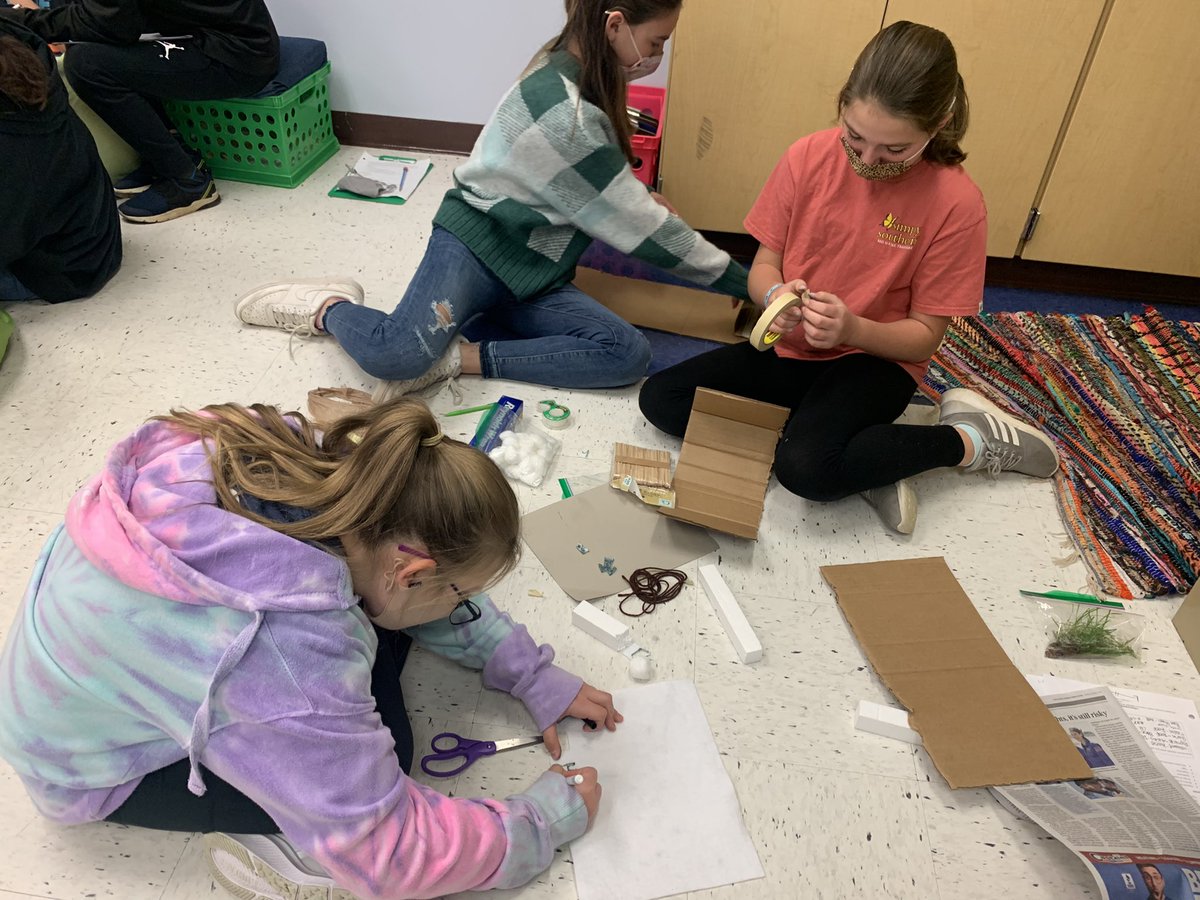 Mrs. Schechter tweet media