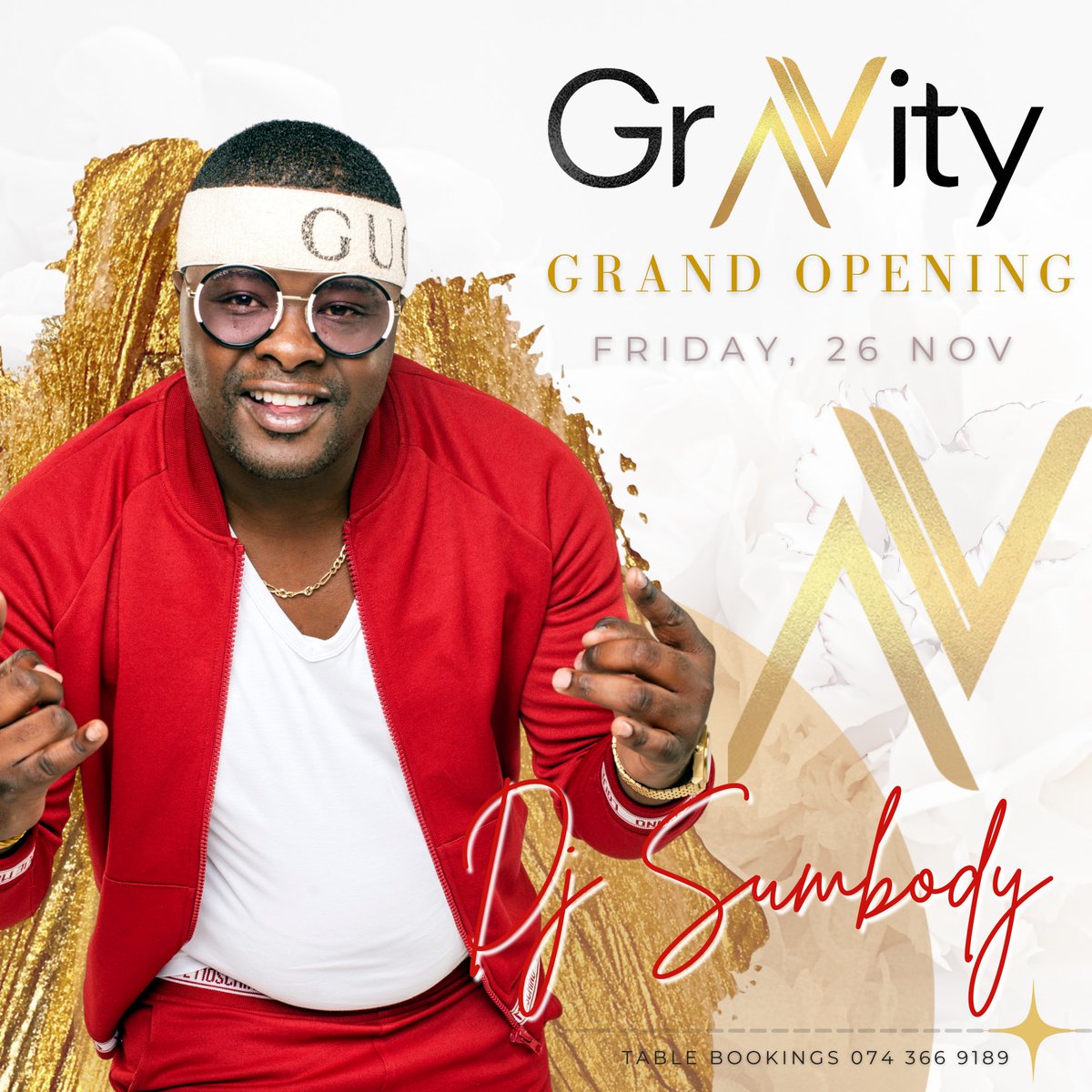 GravityLifesty1's tweet photo. Ashi Nthwela, @djsumbodysa coming through with Dom Perignon. Monate Mpolaye.

#Gravity 💫 https://t.co/PomK4EsDin