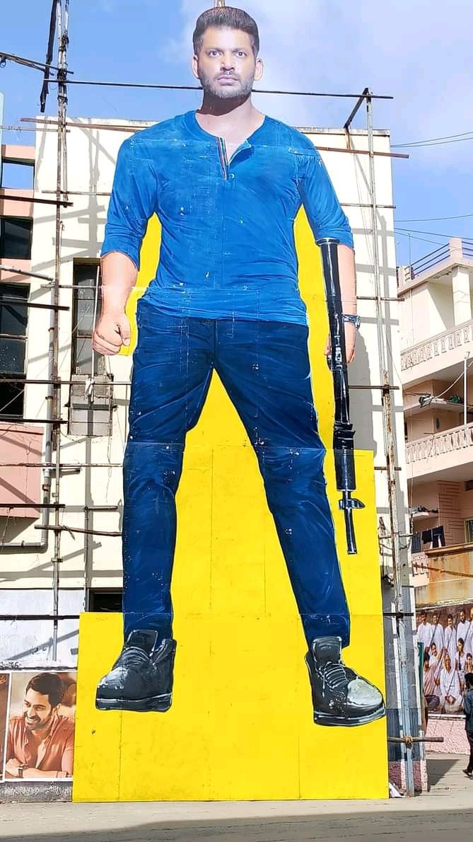 KeralaVishalFns's tweet photo. #HappyDiwali
#EnemyFDFS
#Enemy getting good response 🔥🔥
#vishal https://t.co/0DOpmAUPuI