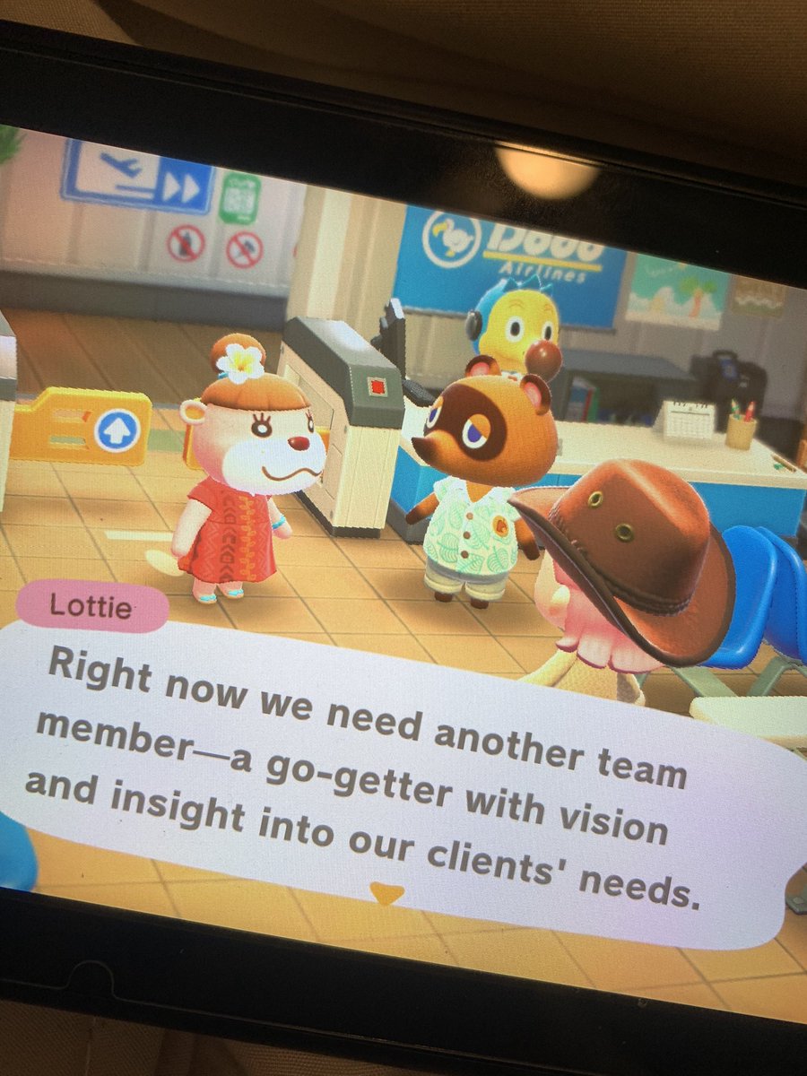 sleepyoak_acnh's tweet photo. EVERYONE THE DLC IS HERE !!!!! https://t.co/FMYlp0fWCr