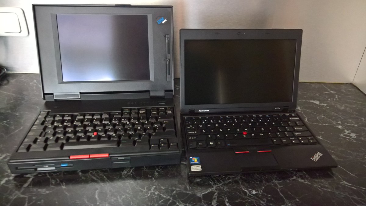 WZorNET's tweet photo. 💻@LenovoThinkPad X100e <-> #ThinkPad x201 https://t.co/esPb8CwnWt <-> #IBMThinkPad 340 https://t.co/8hiBMjK8Sl
#ThinkPadThursday🍒
🔴#TrackPointCaps https://t.co/Z0LBEcy9g4