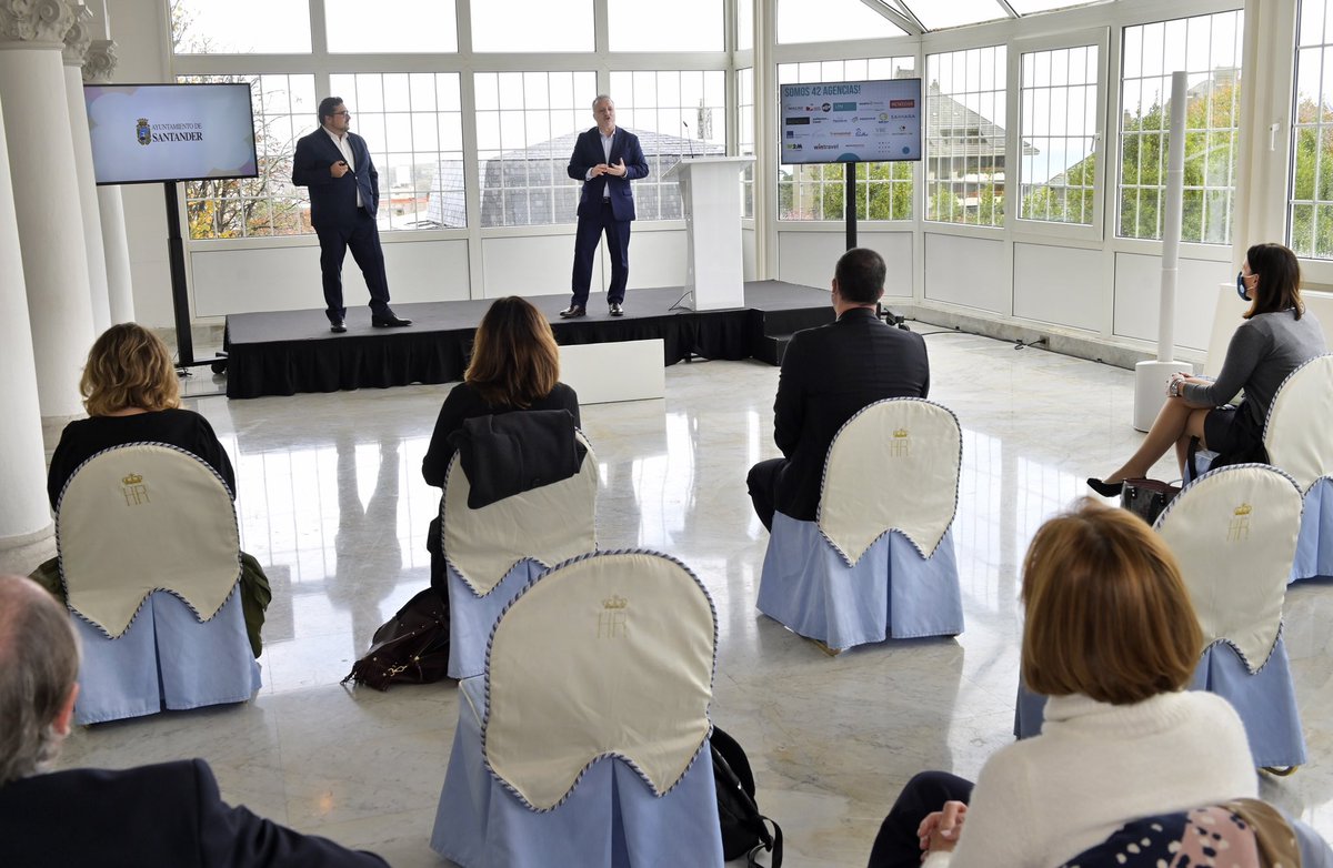 gemaigual's tweet photo. 🗯En #eventolab2021 que organiza @OpceCantabria en📍Hotel Real 
🤝Reitero el apoyo del Ayuntamiento al sector #MICE❕Conocemos la importancia que tiene para la ciudad y todo lo que nos reporta. Seguiremos trabajando para que #Santander @TurismoSDR tenga mucho que ofrecer #eventos https://t.co/iL9jOBiALe