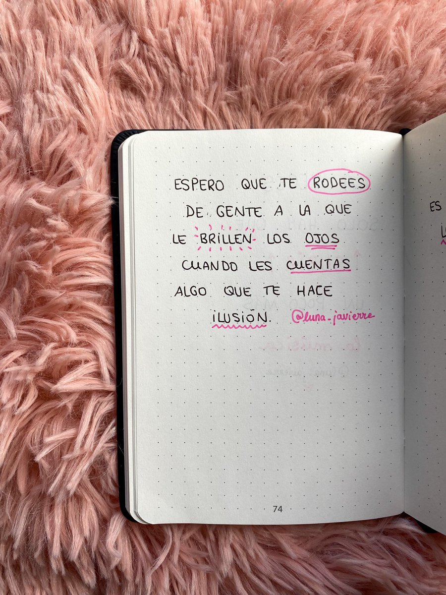 luna (@luna_javierre) on Twitter photo 