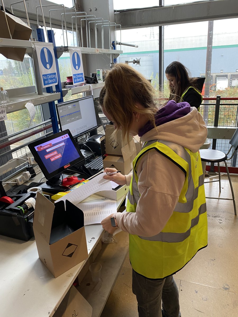 TPSPeople's tweet photo. Our Spark-tastic Warehouse Team are 🎶 making a list a checking it twice ✅ . . . As they prepare 🎁 for busy Black Friday, Cyber Monday and Christmas 🎄!
The countdown is on! 🎅
.
.
.
#PerfumePeople #OneTPS #WarehouseTeam #WerePassionate #ChristmasCountdown https://t.co/CKVYjnctnI