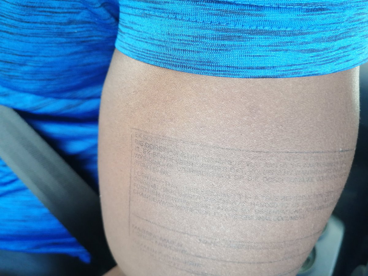 litholi's tweet photo. Tsiiiii! Kudala ndinibukele nifota nge tattoo! Namhlanje ndim nani, but eyam yeyomthetho i certified not satisfied simvayo eCSC. 😂😂😂 Out of 10 nindinika ban? 

#officer
#tattoo
#irhatilomthetho https://t.co/iVGWMpIOy4
