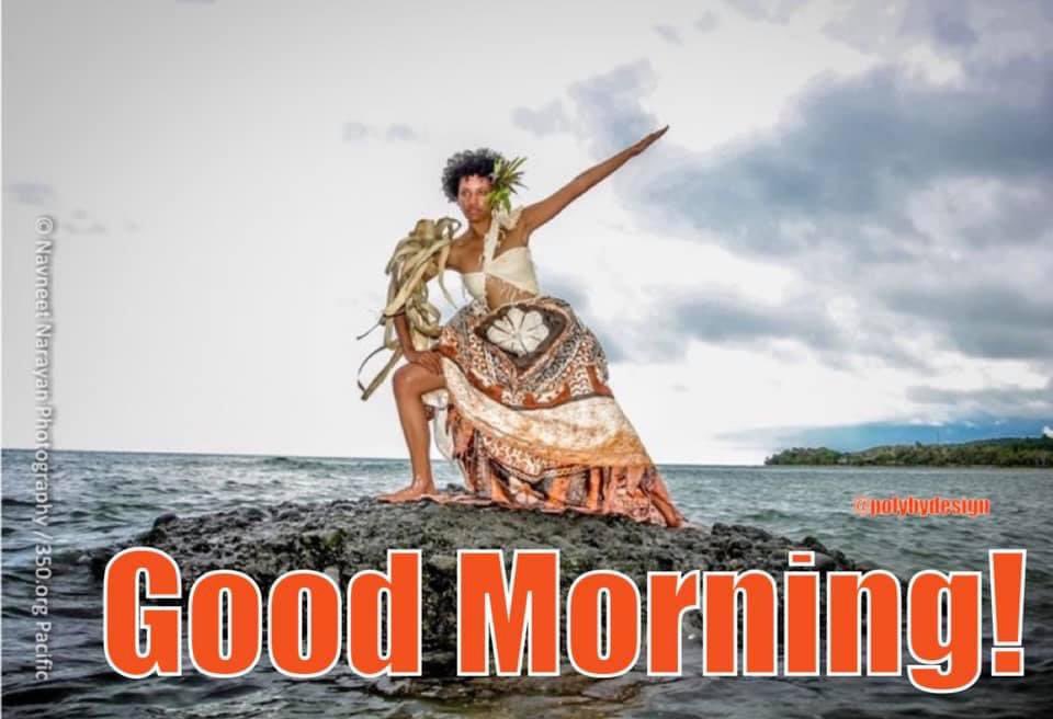 PasifikaBDesign's tweet photo. How we walk each day sets the example our kids follow.  Wishing you love and positive strides always.  Thursday blessings, Fam.  #PositivePIvibe #youareablessing #HappyThursday #Pasifika #PBD https://t.co/D6UwoBzkcL