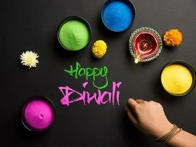 Dan_HARTMANNUK's tweet photo. 🪔🎆 Happy Diwali 🎆🪔

Wishing health, happiness and prosperity to you and your loved ones!  #Diwali2021 https://t.co/D0qD4Qpekm