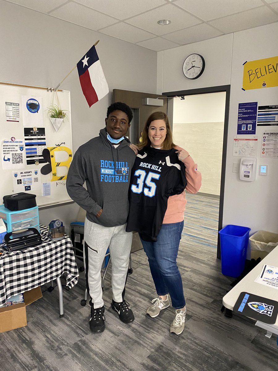MrsHodum's tweet photo. Today I’m beyond GRATEFUL for amazing student-athletes like this guy! #RockHillGREATfulness https://t.co/iOtAedMer9