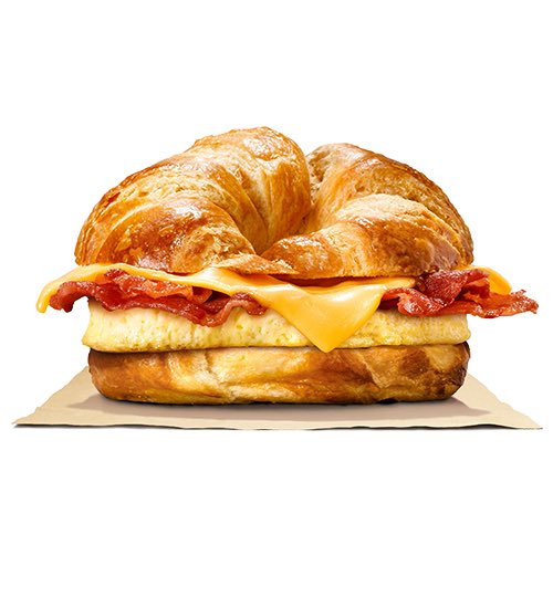MrsFoy86's tweet photo. @BurgerKing Let’s talk about this breakfast sandwich I got today. I need my money back for this false advertising!! https://t.co/yzKHaHiOEZ