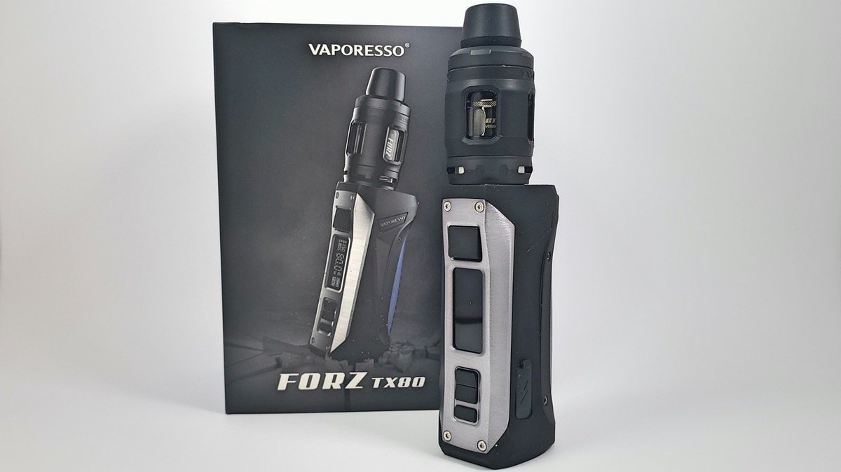 SimplyeliquidU's tweet photo. It's time again to show you what we are adding in to the Christmas hamper giveaway! 🤶🎄
Todays addition is a black Vaporesso Fortz Tx80 Kit!
One more to go for this week until Monday!
#simplyeliquid #giveaway #competition #christmashamper #vapecommunity #ukvaper #vapesquad https://t.co/47ujvwzHX5