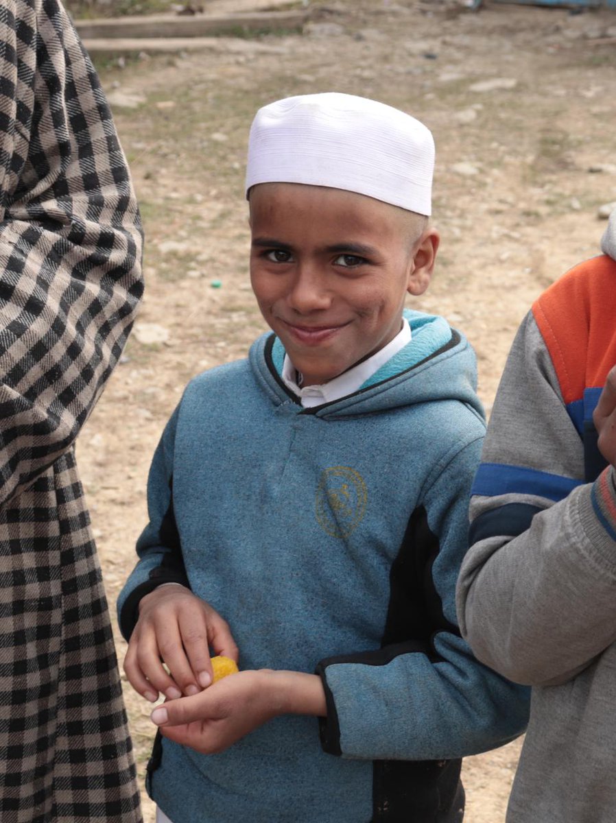 AwamFor's tweet photo. DISTRIBUTION OF SWEETS TO ORPHANS
On the auspicious occasion of #Diwali, sweets were distributed to the  Orphans of Jamia Nizamia Naeemul uloom, Kangan by the #IndianArmy in Jammu Kashmir.
#ElectionResults2021 
#حرس_الثورة_الإسلامية https://t.co/pBNmS59wrW