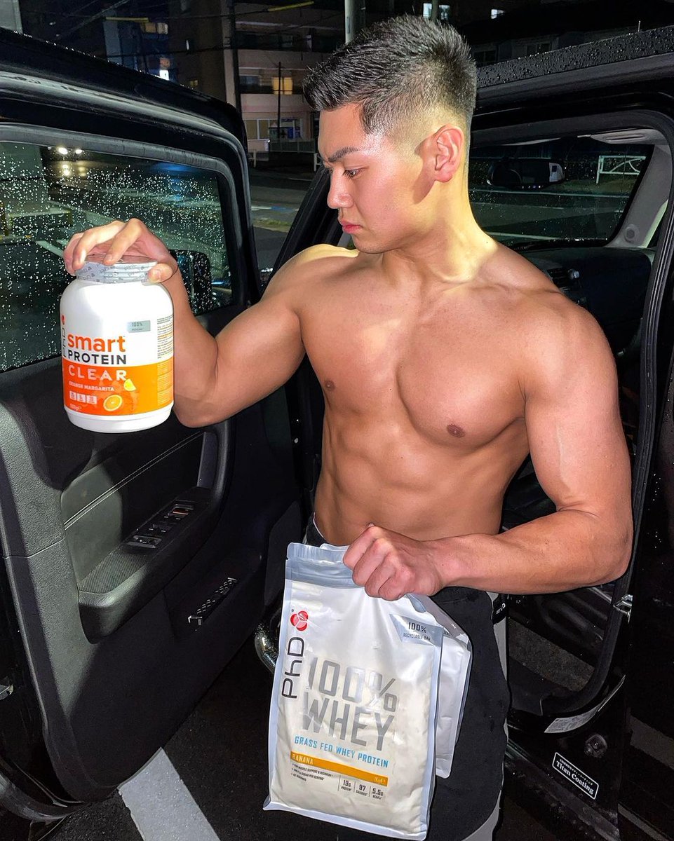 PhDNutritionJP's tweet image. 筋トレ本格派からも好評💪🔥

王道のプロテイン「100%ホエイ」🐮🥛✨
🔗phd.com/jp/100whey

デカくなりたい🔥
分厚くなりたい🔥

そういったトレーニーのニーズにも
ぴったりマッチ😏👍
---
#phdプロテイン #PERFORMSMART #アミノ酸 #プロテイン #筋トレ #フィジーク #ボディビルディング #Gym活