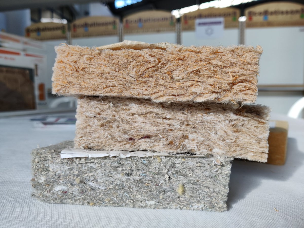 Gometmedia's tweet photo. [Direct] Top départ des rencontres de l'éco-construction &amp; rénovation 2021 à Gardanne 🏠

Jusqu'à samedi, des conférences et ateliers sont organisés autour des nouvelles techniques de construction 🌿

#Solaire | #Énergie | #Bois | #BioConception https://t.co/YkBpx8J7jM