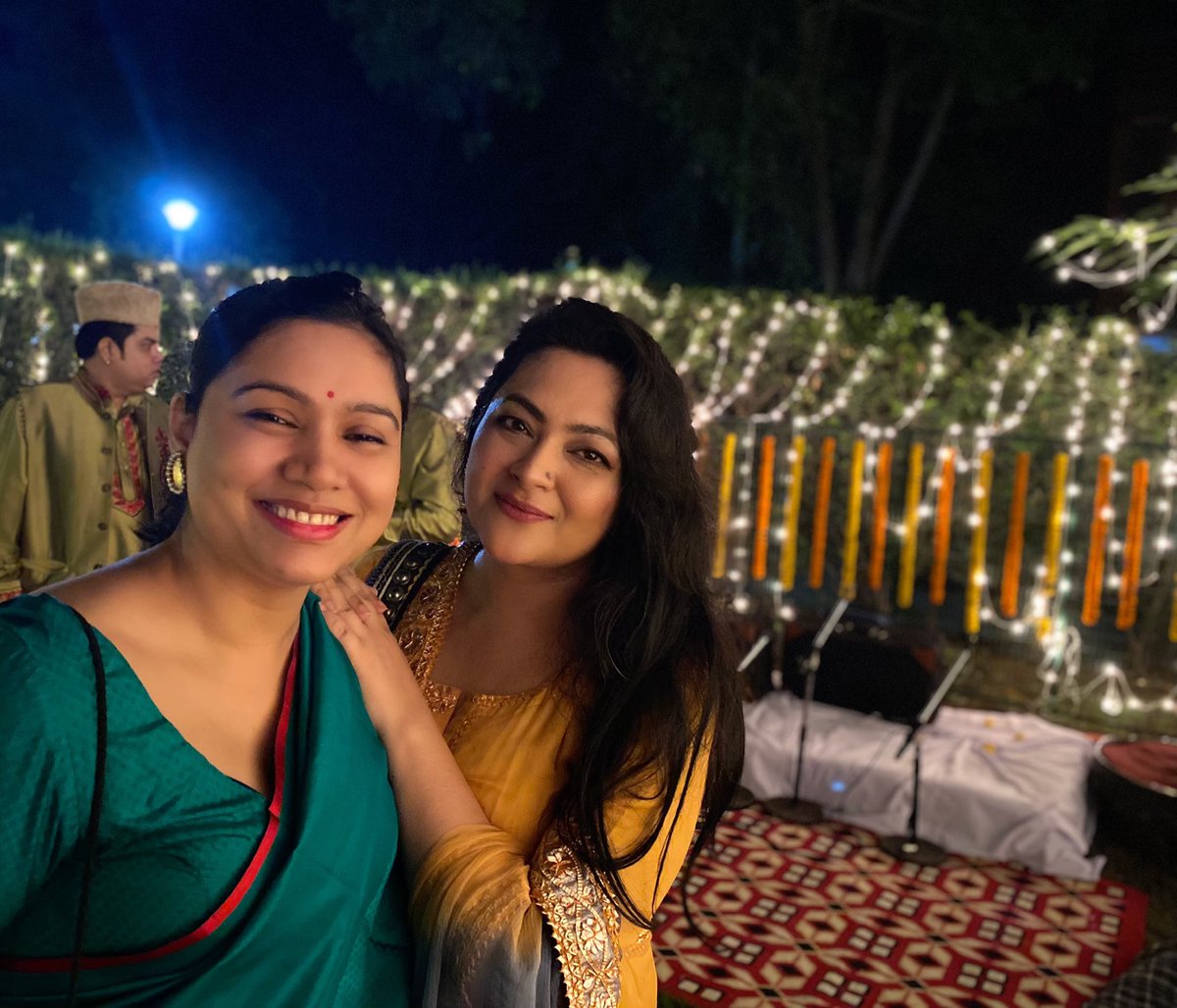 khanumarfa's tweet photo. Diwali Doston Wali 🪔 https://t.co/sIPYX0mL5M
