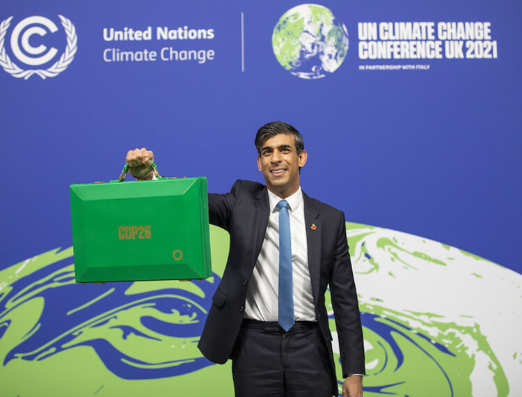IIGCCnews's tweet photo. Looking for a summary of key announcements from #COP26 #FinanceDay? Read the IIGCC insights blog with mentions of #NetZero commitments, transition plans and #ClimateReporting standards. https://t.co/kgHqerM9ix https://t.co/q4FQVtD5a2