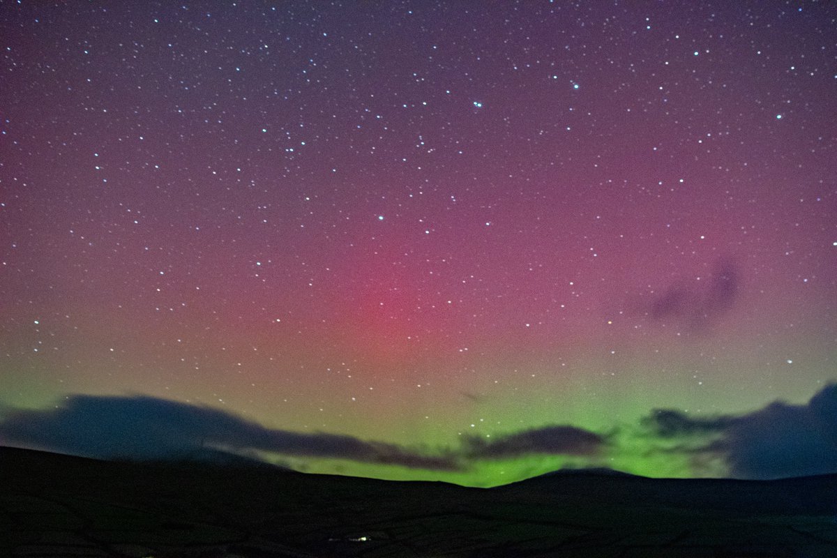 visitisleofman's tweet photo. When conditions are right, out come the Northern Lights ✨

Local photographer Russell Moore captured these extraordinary pictures of the Northern Lights last night!

📍 Conrhenny Plantation &amp; Mountain Mile

#IOMstory https://t.co/AVwYFGD9WU