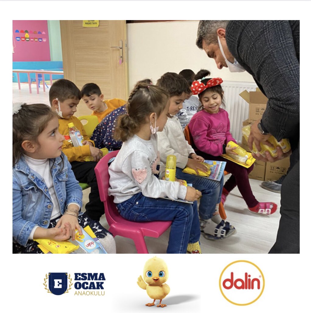 Dalin(<a href="/dalinturkiye/">Dalin</a>) Ekibi okulumuzu ziyaret ederek miniklerimiz ile temel hijyen etkinliği gerçekleştirip dalin ürünlerinden oluşan hediyeler verdiler. 🐥 
#esmaocakanaokulu #kayapınar <a href="/dalinturkiye/">Dalin</a> <a href="/aydinak1977/">Av.Aydın AK</a> @kayapinarmeb <a href="/Diyarbakirmem/">Diyarbakır İl Millî Eğitim Müdürlüğü</a> @YUKSELARSLAN217 <a href="/dbakirvalilik/">T.C. Diyarbakır Valiliği</a>