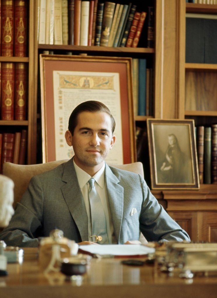 A magnificent rate photograph. H.M King Constantine II of Greece in his office at the Royal Palace in Athens (circa 1965).
Photo by Terence Spencer. He was a Royal Air Force fighter pilot and flying ace of World War II, and later from 1952 a war photographer for Life magazine.