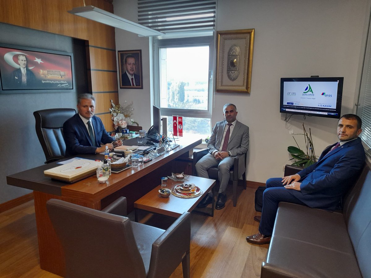 Türkiye Sağlık İşçileri Sendikası Malatya İl Başkanı Kenan Karateke ile Başkan Yardımcısı Adem Sarıçoban’a ziyaretlerinden dolayı teşekkür ediyorum…