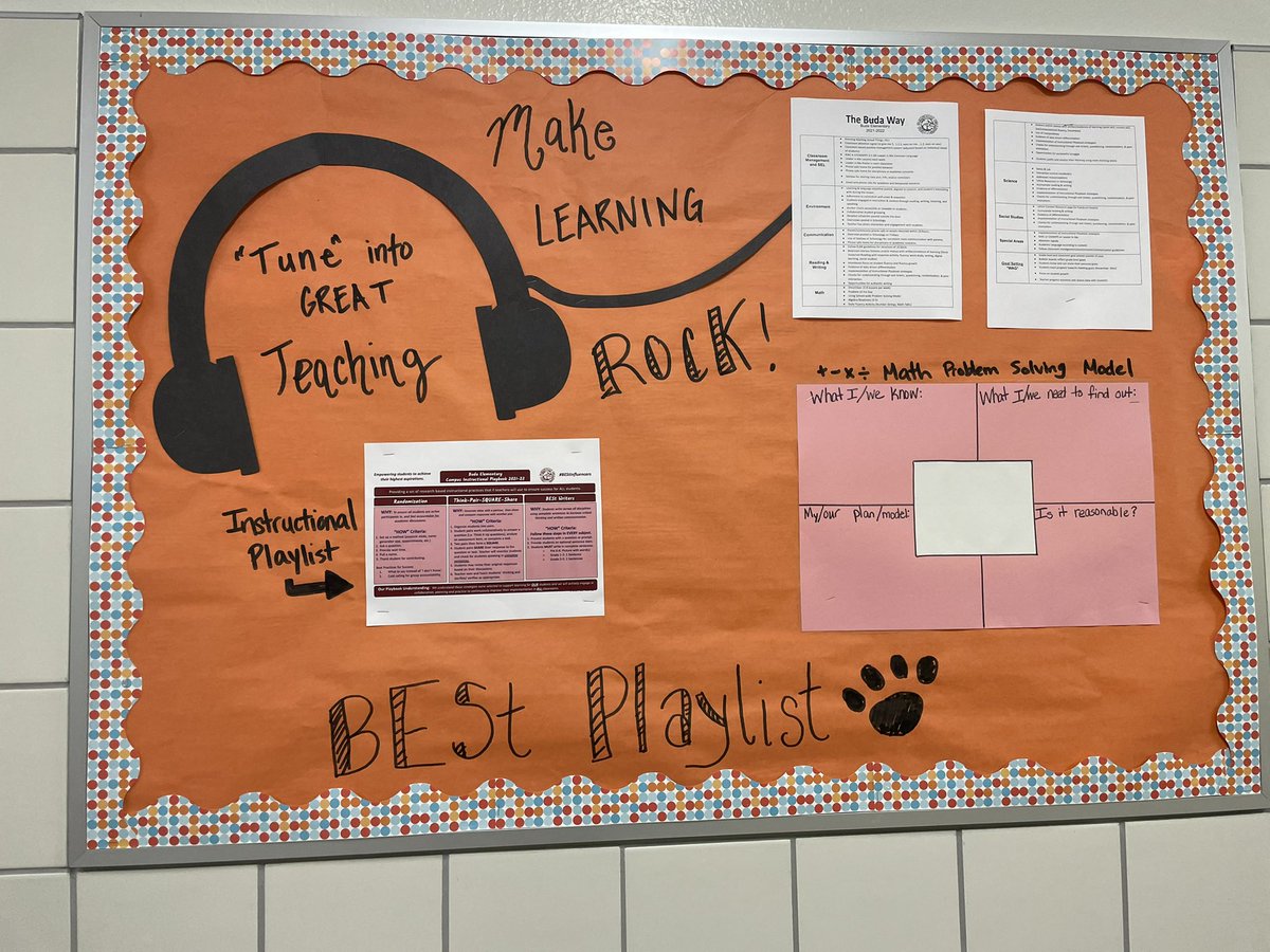 IvicicMelissa's tweet photo. Love @MelissaEnglish and her @lead4ward instructional playbook bulletin board. She doesn’t do cute but this is pretty cute!! 😂 @Buda_Bulldogs #BESTinfluencers https://t.co/xiiafDWuhw