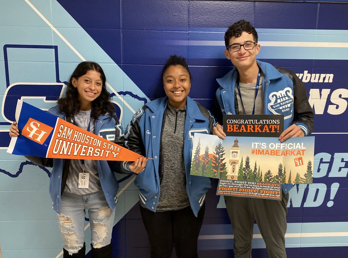 RayburnU's tweet photo. Congratulations, Ana, Geri & Jonathan 👏👏 on your acceptance to @SamHoustonState ‼️ 🧡🧡🤠👏 #CollegeAccepted https://t.co/41OeiPxhbr