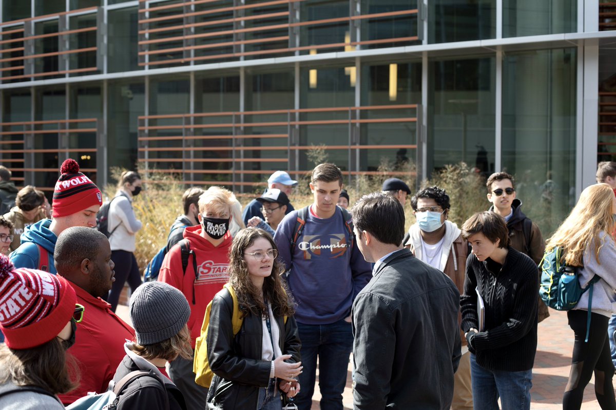 JeffJacksonNC's tweet image. Thank you NC State! Over 200 of you joined us for one of our best town halls yet.

We talked about student debt, small business growth, bringing the ag community into the climate coalition, women in STEM, the pink tax, and Wu-Tang (forever).